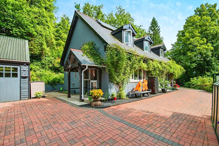 3 Bedroom Detached House For Sale In Cwmfelin Boeth, Whitland, Carmarthenshire, SA34