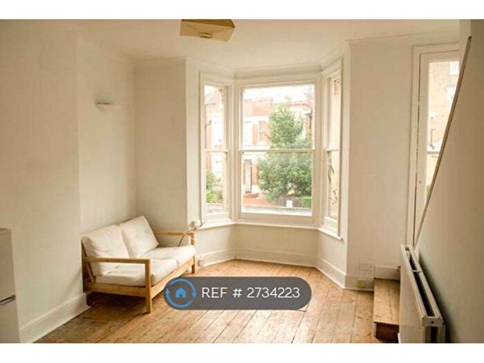 2 Bedroom Flat To Rent In Mill Lane, London, NW6