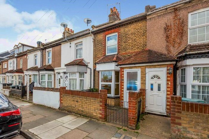 3 Bedroom Terraced House To Rent In Dover Road, Northfleet, Gravesend, Kent, DA11