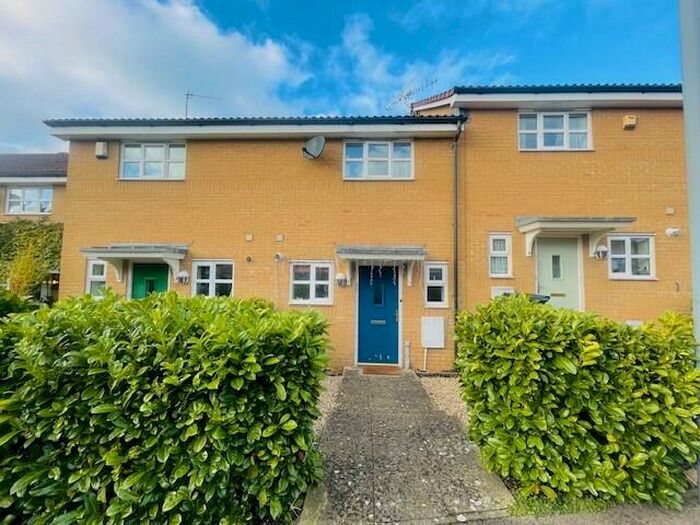 2 Bedroom House To Rent In Woodacre, Portishead, BS20