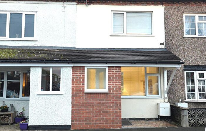 2 Bedroom Terraced House To Rent In Green Lane, Birchmoor, B78