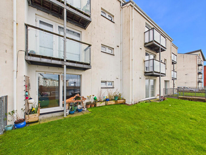 2 Bedroom Flat For Sale In Mariners View, Ardrossan, KA22