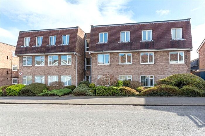 2 Bedroom Flat For Sale In Kellaway Avenue, Bristol, BS6