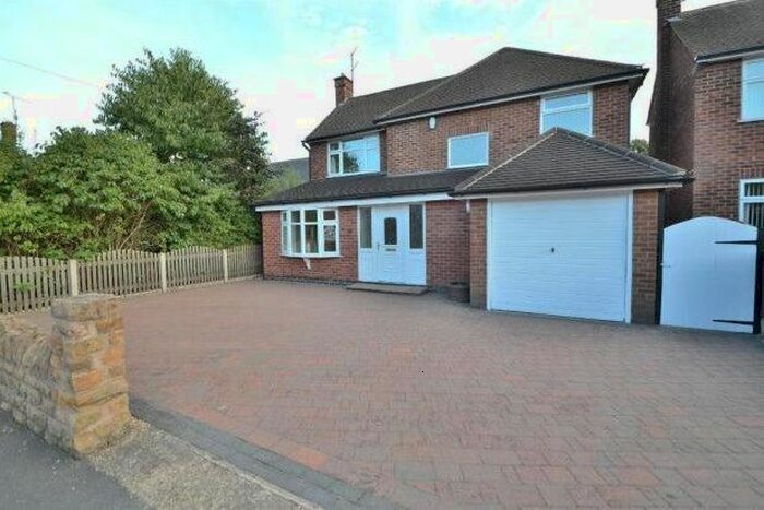 3 Bedroom Property To Rent In Kelstern Close, Nottingham, NG8