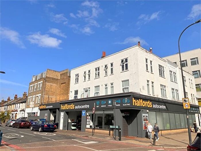 1 Bedroom Flat To Rent In Rushey Green, Catford, London, SE6