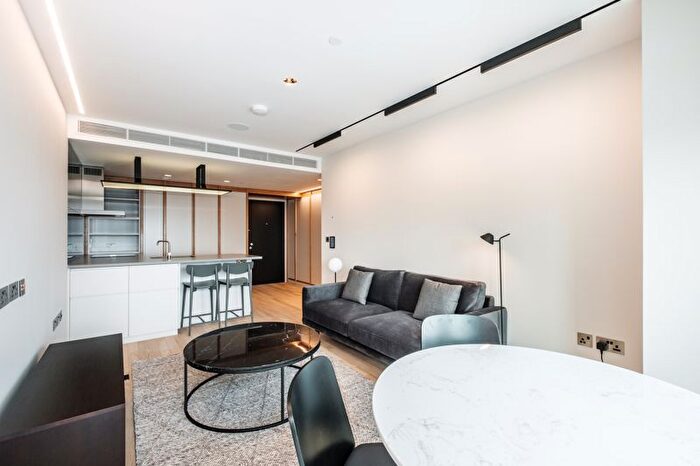 2 Bedroom Flat To Rent In Manhattan Loft Apartments, International Way, London, E20