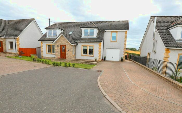 5 Bedroom Detached House For Sale In Bains Brae, Star, Glenrothes, KY7
