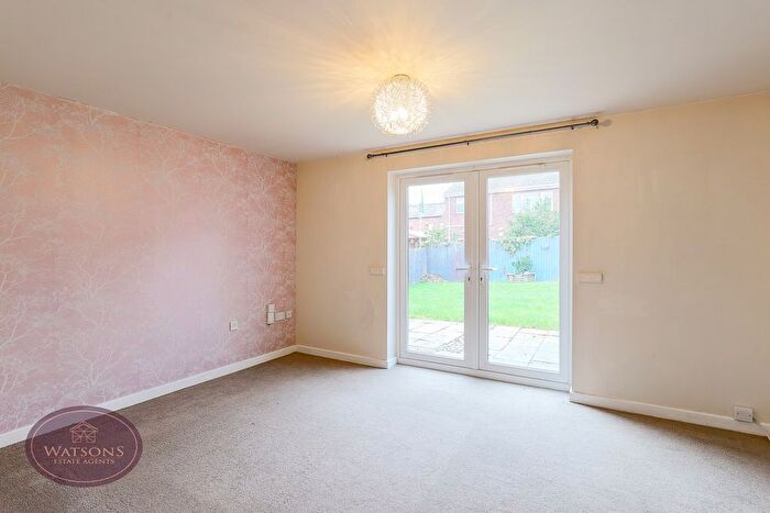 3 Bedroom Semi-Detached House For Sale In Tyrian Street, Giltbrook, Nottingham, NG16