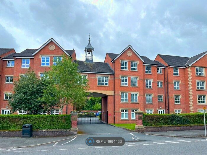 2 Bedroom Flat To Rent In The Worcestershire, Droitwich, WR9