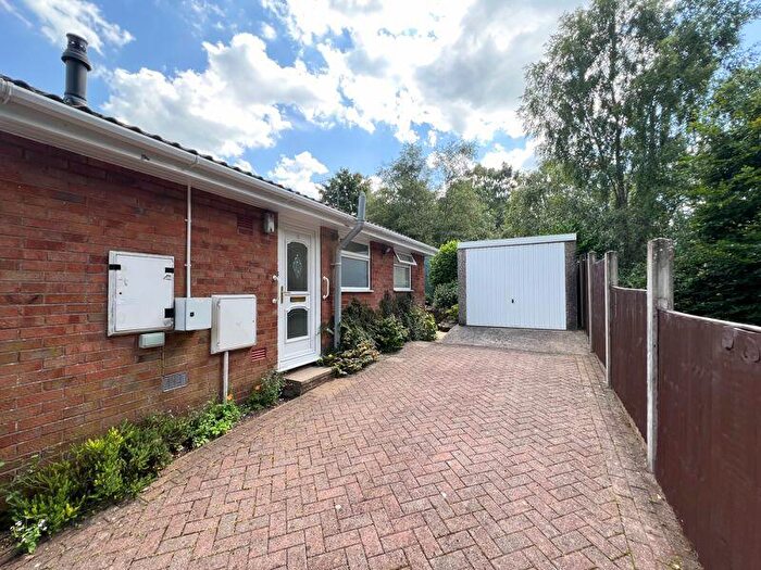 2 Bedroom Detached Bungalow For Sale In Westview Close, Leek, ., ST13