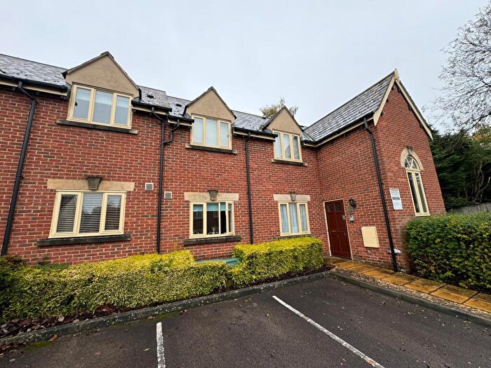 2 Bedroom Flat To Rent In Kingshill Road, Old Town, Swindon, SN1