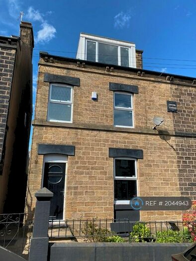 3 Bedroom Terraced House To Rent In Hopwood Street, Barnsley, S70
