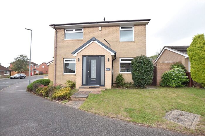 4 Bedroom Detached House To Rent In Eaton Hill, Leeds, LS16