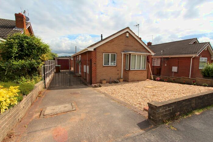 2 Bedroom Bungalow To Rent In Benington Drive, Wollaton, Nottingham, NG8