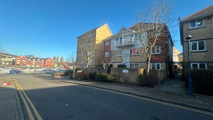 Studio For Sale In Highmoor, Maritime Quarter, Swansea, SA1