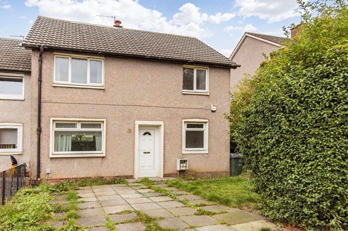 4 Bedroom Semi Detached House For Sale In Captains Drive, Edinburgh, EH16