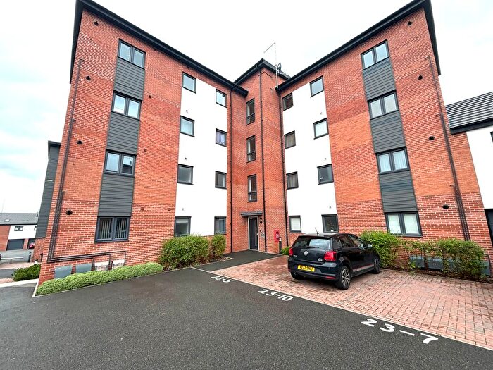 2 Bedroom Flat To Rent In Ascot Way, Birmingham, B31