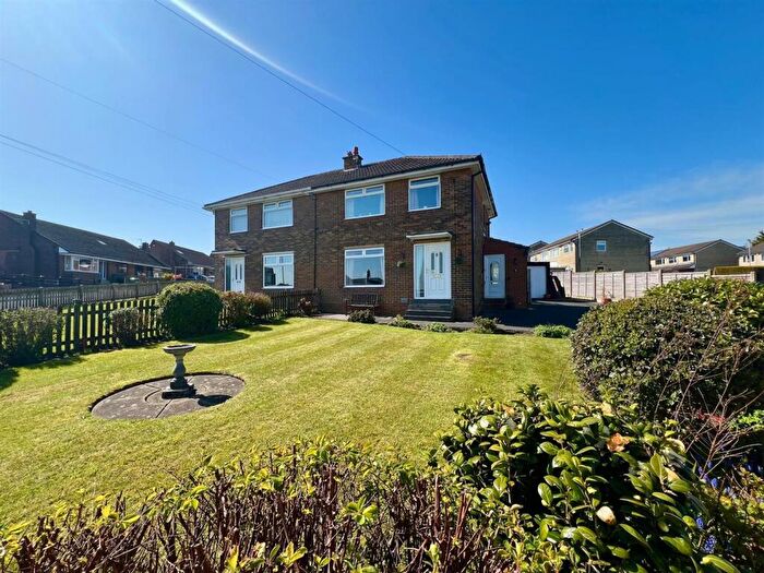 3 Bedroom Semi Detached House For Sale In Longfield Avenue, Golcar, Huddersfield, HD7