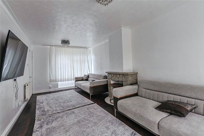 2 Bedroom Terraced House For Sale In Woolmer Green, Basildon, Essex, SS15