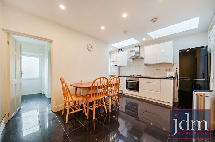 3 Bedroom Terraced House To Rent In Vanbrugh Hill, London, SE10