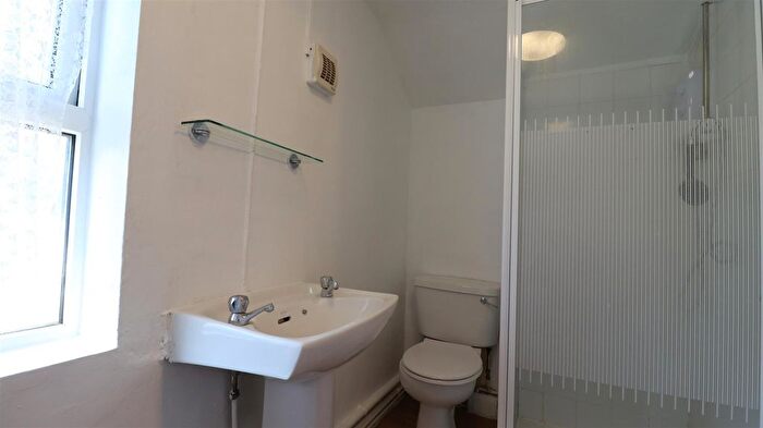 1 Bedroom Flat To Rent In Wilson Road, Reading, Berkshire, RG30