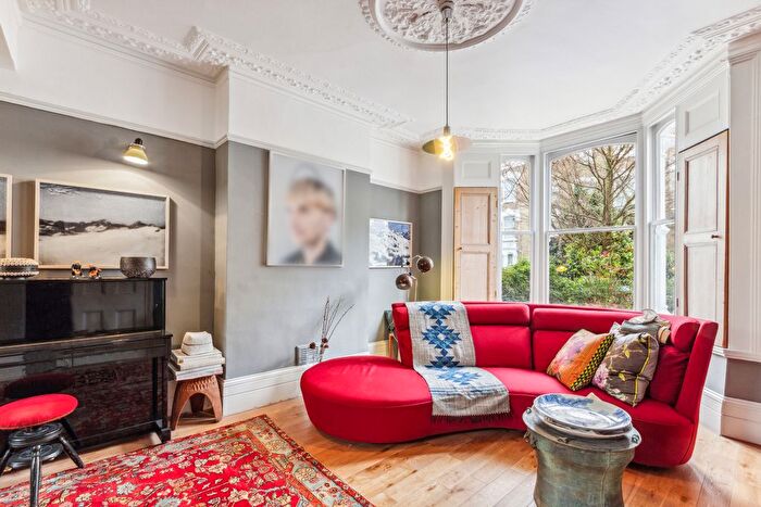 5 Bedroom Property To Rent In Pyrland Road, Highbury, N5
