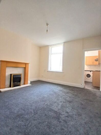 2 Bedroom Terraced House To Rent In Bolton Road, Blackburn, BB2