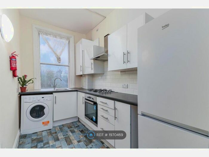 1 Bedroom Flat To Rent In High Street, London, SE20