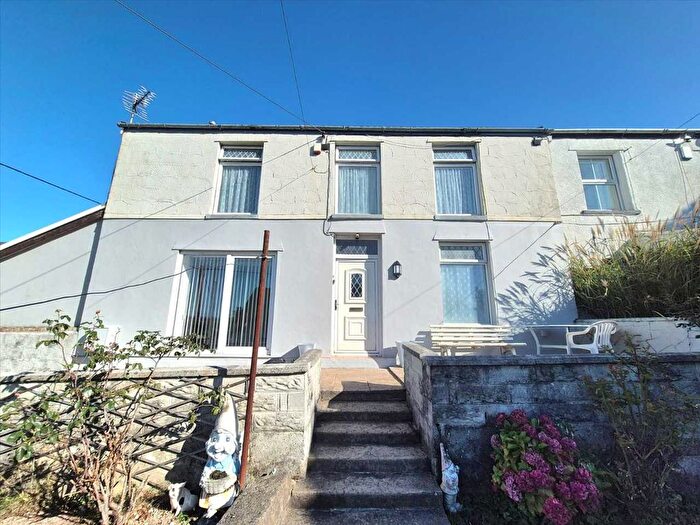 3 Bedroom Semi-Detached House For Sale In School Street, Porth, CF39
