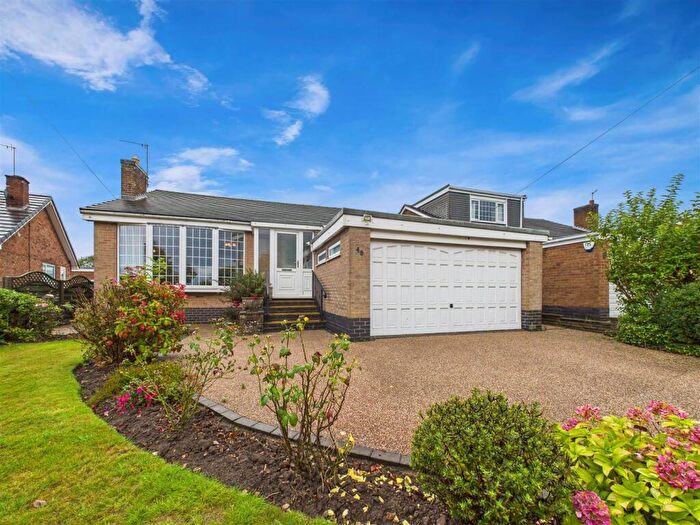 3 Bedroom Detached Bungalow For Sale In Grundale, Kirk Ella, Hull, HU10