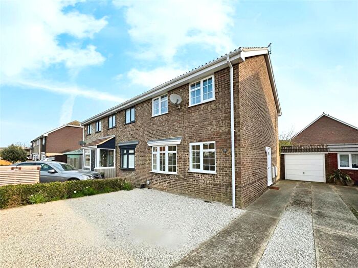 3 Bedroom Semi-Detached House To Rent In Matthews Close, Deal, Kent, CT14