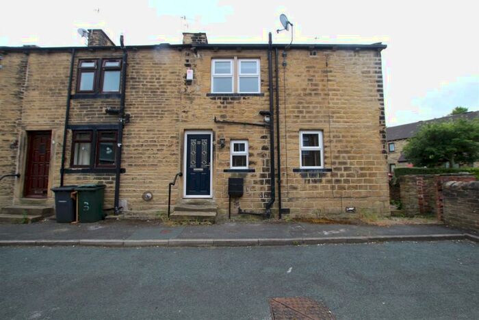 1 Bedroom Terraced House To Rent In Wellington Street, Idle, Bradford, BD10