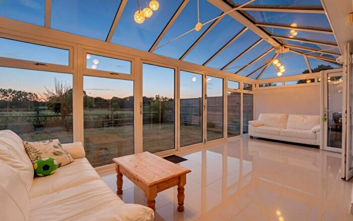 4 Bedroom Detached House For Sale In Gaulby Lane, Stoughton, Leicester, LE2