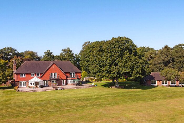 6 Bedroom Detached House For Sale In Winterpit Lane, Mannings Heath, RH13
