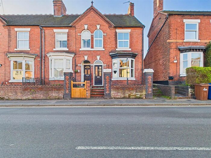 2 Bedroom Property For Sale In Armitage Road, Brereton, Rugeley, WS15