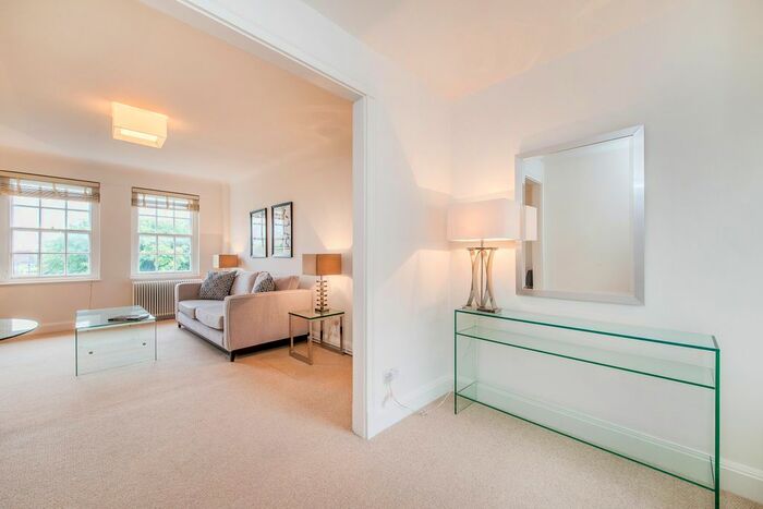 1 Bedroom Flat To Rent In Fulham Road, London, SW3