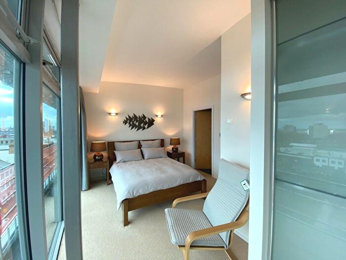 2 Bedroom Apartment To Rent In New Hampton Lofts, Great Hampton Street, B18