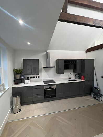 1 Bedroom Flat To Rent In Long Row, Nottingham, NG1