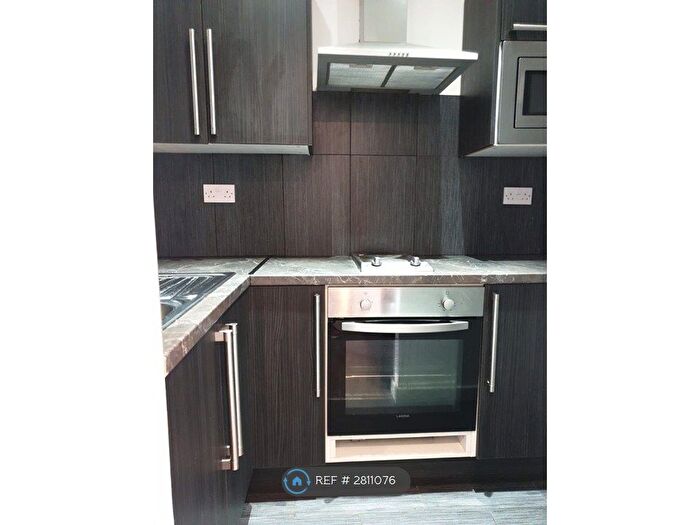 Studio To Rent In Coventry, Coventry, CV4