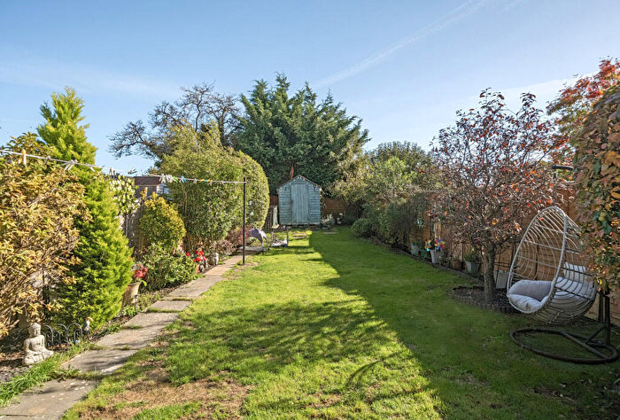 3 Bedroom Semi Detached House For Sale In Wesley Avenue, Westfield, Radstock, Somerset, BA3