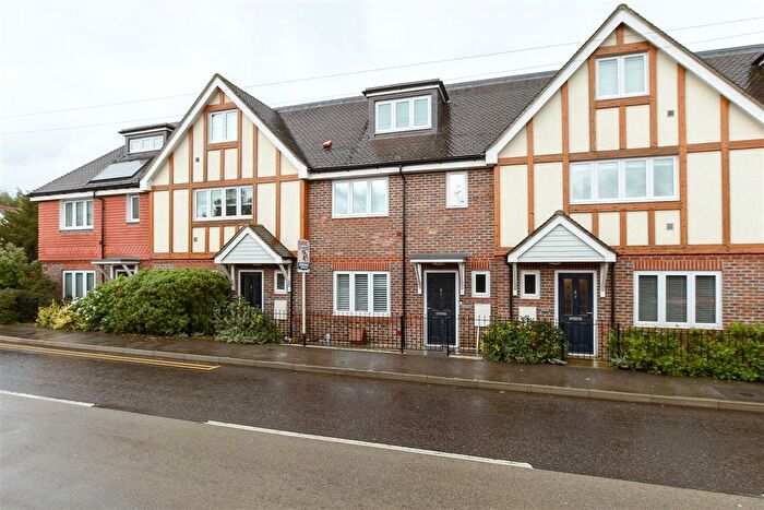 4 Bedroom Terraced House For Sale In Main Road, Edenbridge, Kent, TN8
