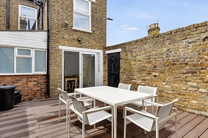 3 Bedroom Terraced House To Rent In Alperton Street, London, W10