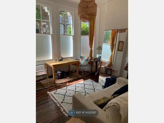 1 Bedroom Flat To Rent In Fernhead Road, London, W9