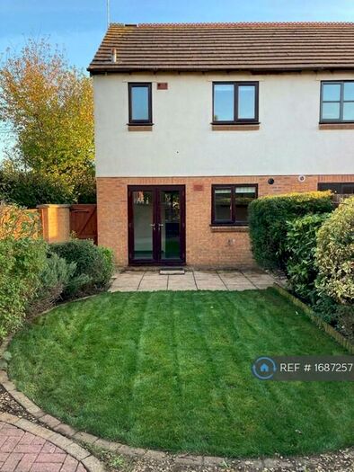 2 Bedroom End Of Terrace House To Rent In Haydock Close, Chippenham, SN14