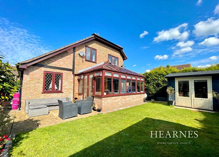 4 Bedroom Detached House For Sale In Bosworth Mews, Throop, Bournemouth, BH9