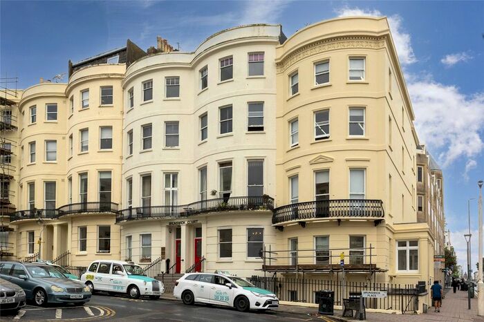 2 Bedroom Flat To Rent In Brunswick Place, Hove, East Sussex, BN3