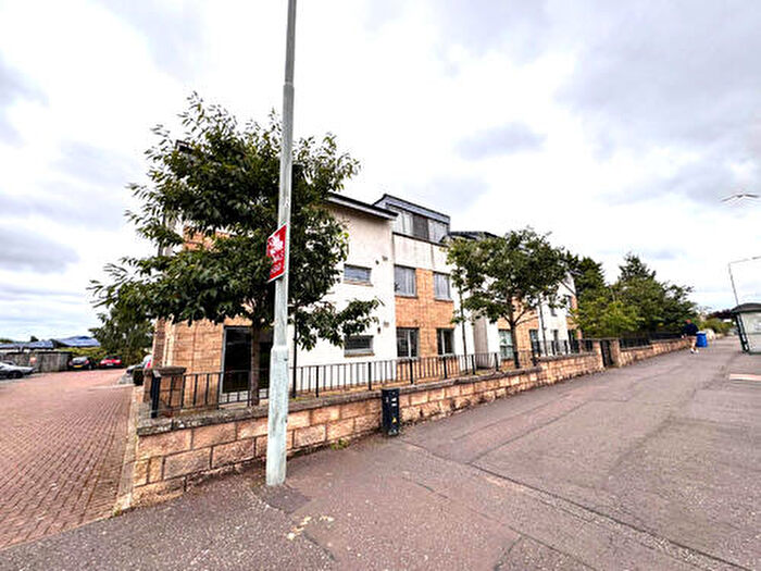 2 Bedroom Flat To Rent In West Main St, Broxburn, EH52