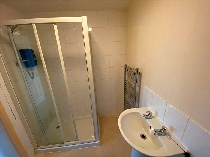 1 Bedroom Flat For Sale In Monks Way, Bearwood, Bournemouth, Dorset, BH11