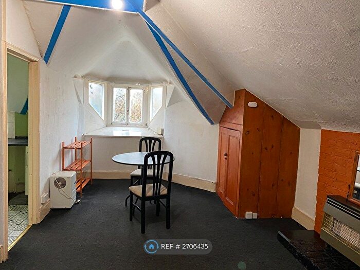 Studio To Rent In Liverpool, Liverpool, L17