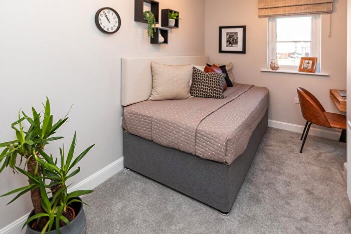 3 Bedroom End Of Terrace House For Sale In Cuthbertson Walk Bucksburn Aberdeen, AB21